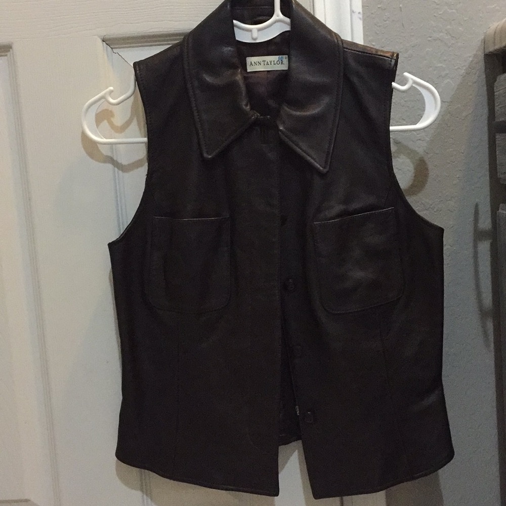 Ann Taylor dark brown real leather vest w/ collar